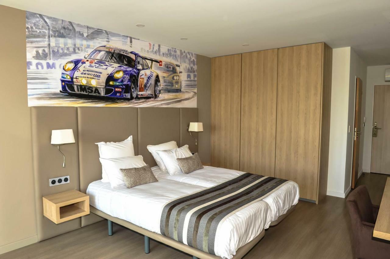 Residence Des Pilotes Le Vigeant Экстерьер фото